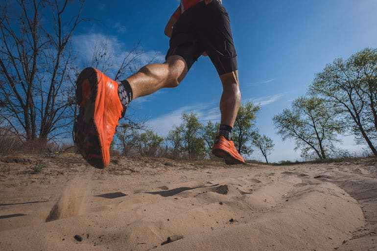 Как сохранить колени при беге?