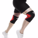 наколінники Rehband 105236 на спортсмені