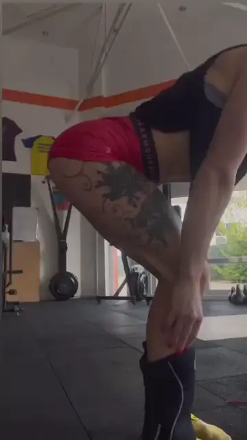 Відео огляд Rehband - 5