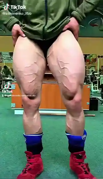 Відео огляд Rehband - 9