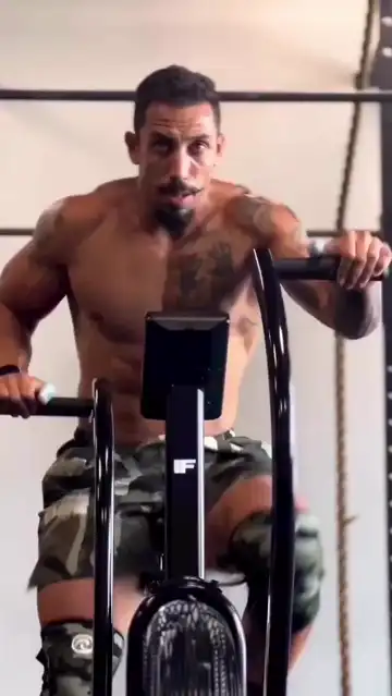 Відео огляд Rehband - 20